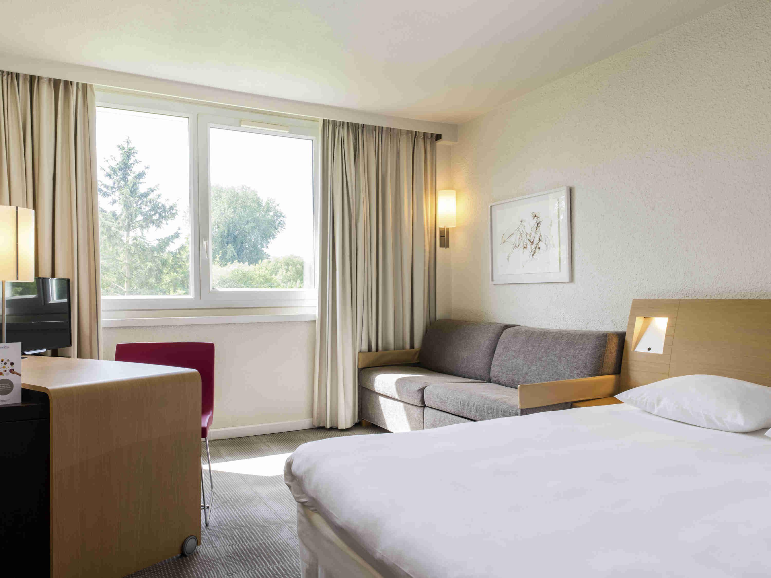 Novotel Le Mans Exterior foto